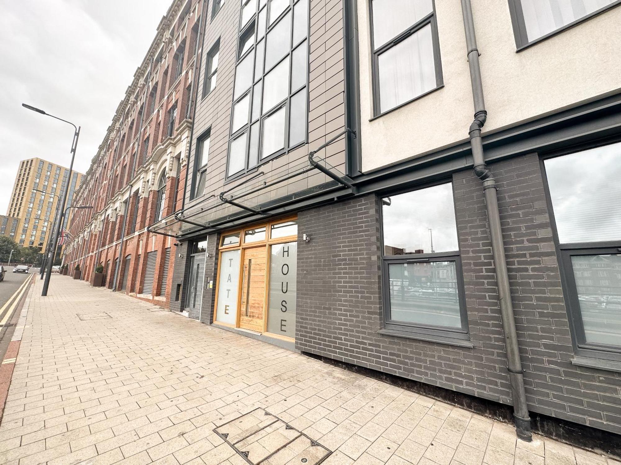 Apartment Luxury 3 Bedroom Apt. Leeds Centre *